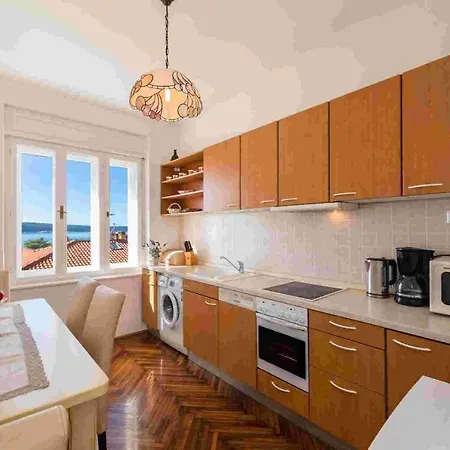 Apartment In Crikvenica 14104 Sopaljska