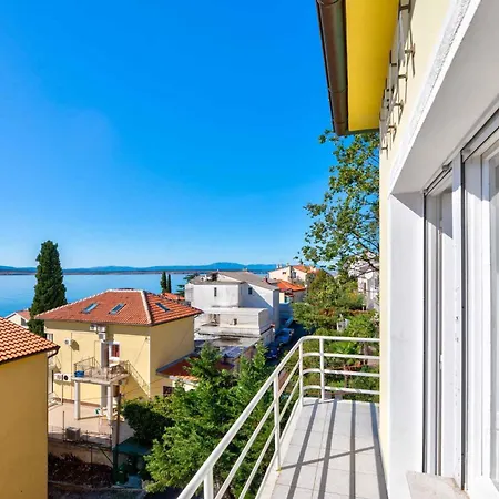 Appartement In 14104